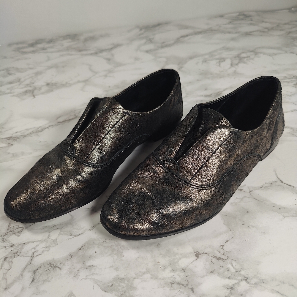 Frye Terri Gold Slip On Leather Oxfords Size 6.5